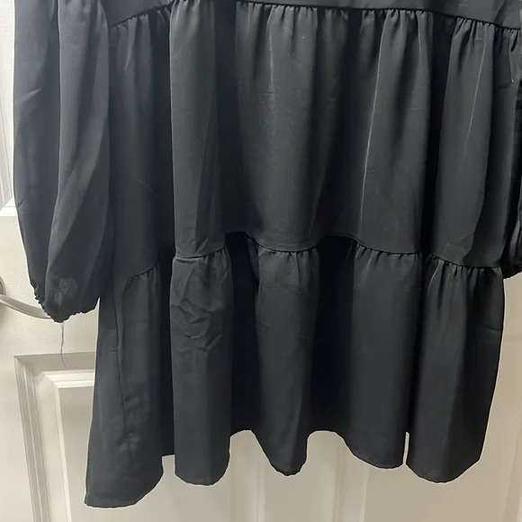 Black Long Sleeve Ruffle Dress - Picture 4 of 6